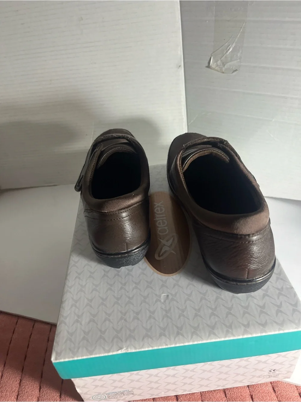 Aetrex Men's Brown Slip-On Comfort Loafers